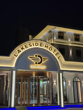 LakeSide Hotel